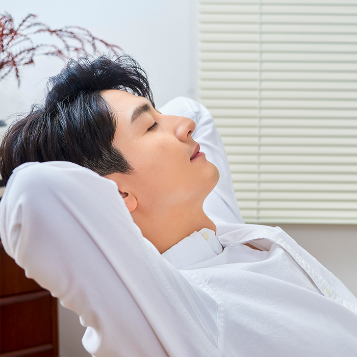눈밑지방재배치로 다크서클 개선을 썸네일 이미지