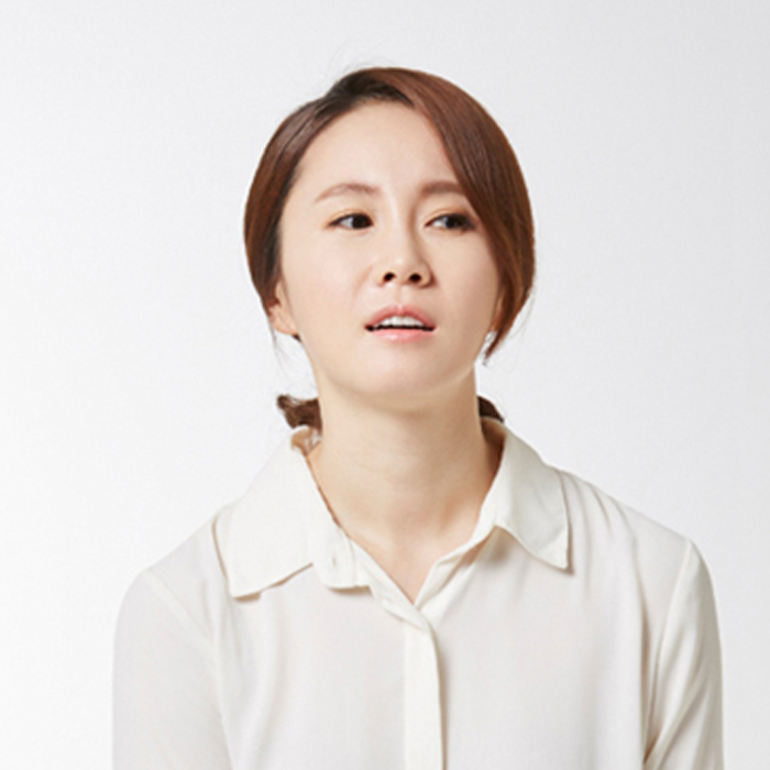 칙칙한 다크서클, 수술로 개선할 수 있을까? 썸네일 이미지
