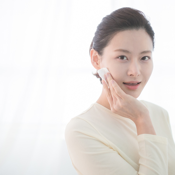 이마보톡스 보톡스 시술 후 눈 뜨기가 불편해요 썸네일 이미지
