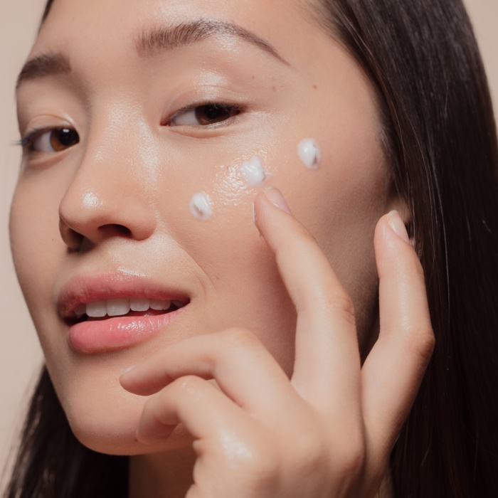 季節の変わり目こそ、美白レーザーのタイミング Thumbnail